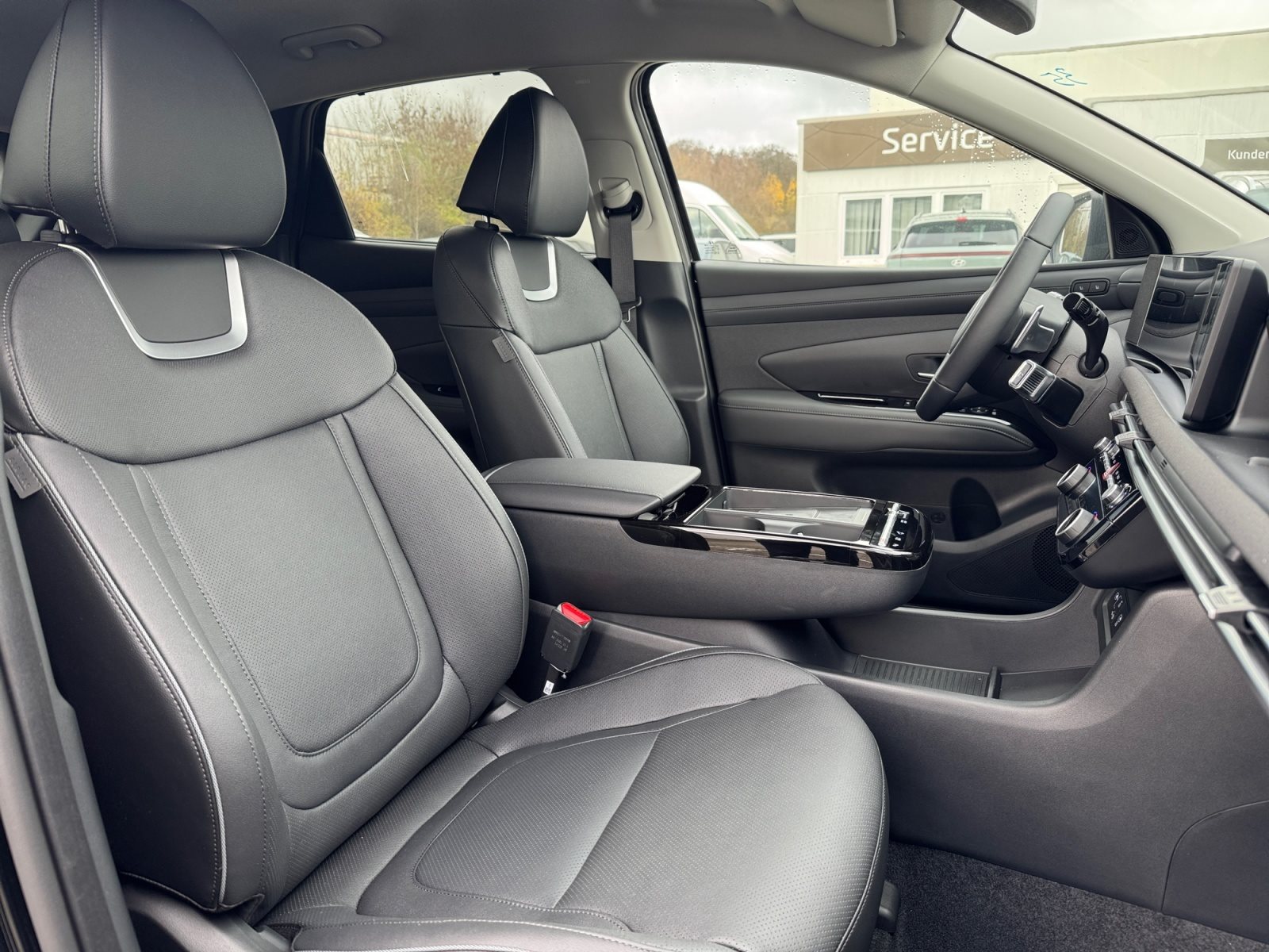 Foto 1 - Hyundai TUCSON 1.6 T-GDi Prime Hybrid 2WD, Abyss Black / MET