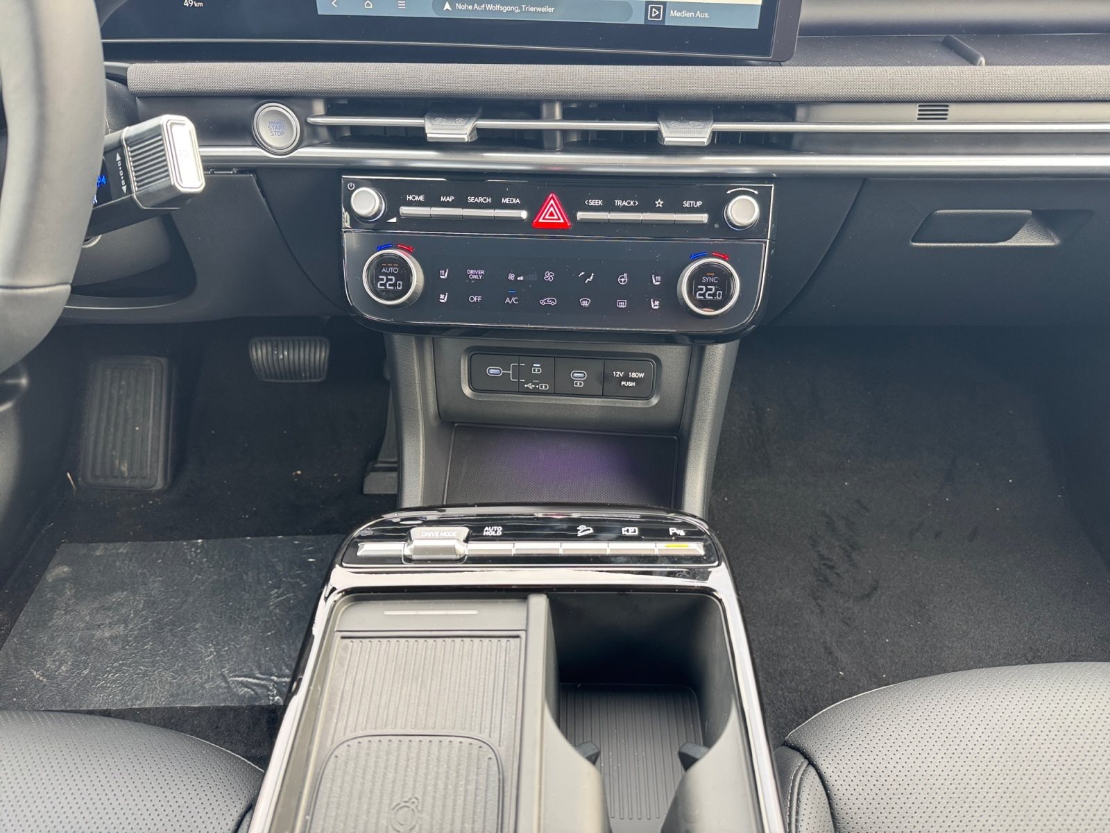 Foto 1 - Hyundai TUCSON 1.6 T-GDi Prime Hybrid 2WD, Abyss Black / MET
